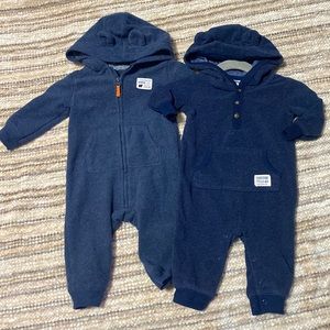 Carter’s Baby Boy bundle of 2, one piece winter outfits with hoods. Size…